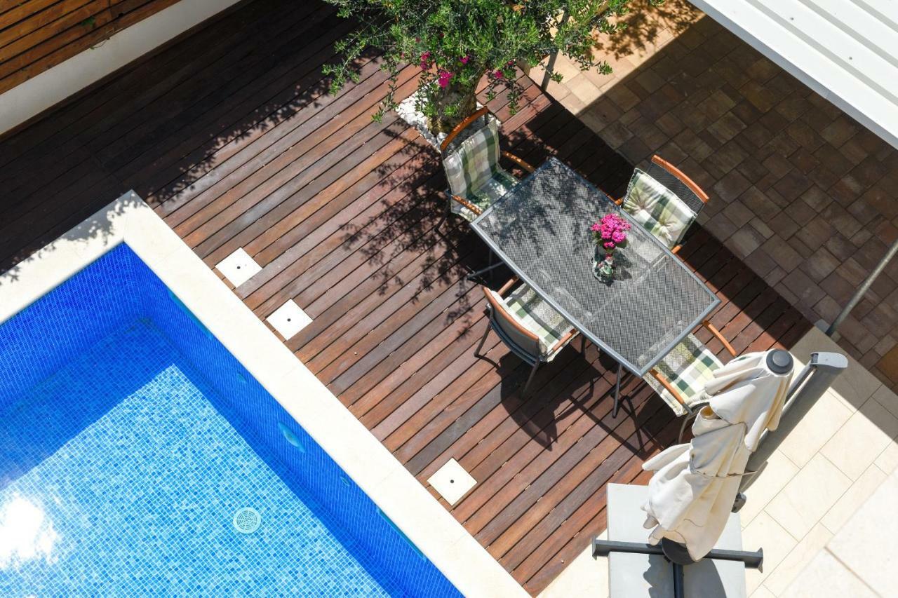 Apartmani Bosa 扎达尔 外观 照片