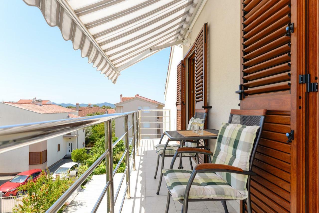 Apartmani Bosa 扎达尔 外观 照片