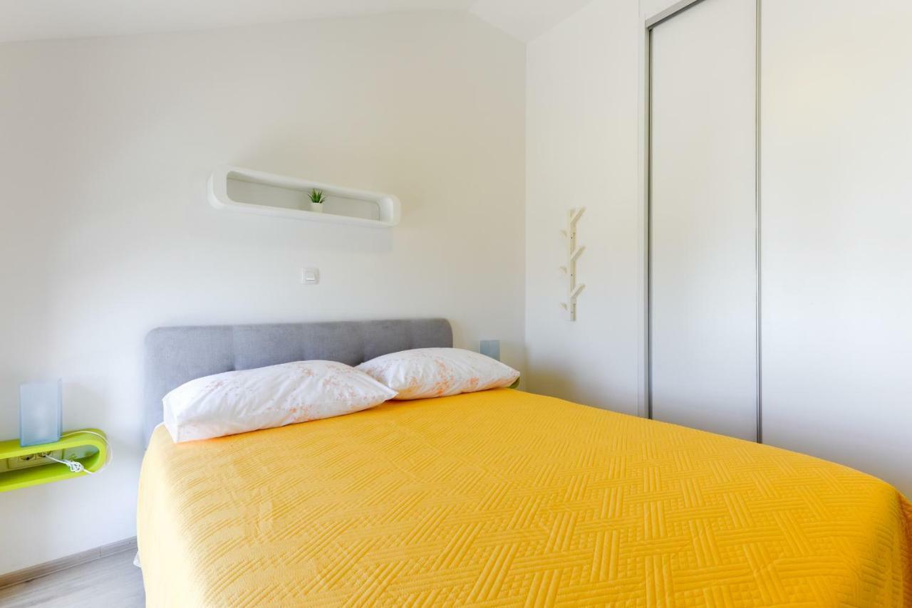 Apartmani Bosa 扎达尔 外观 照片