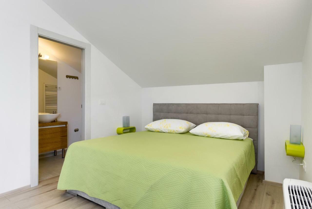 Apartmani Bosa 扎达尔 外观 照片