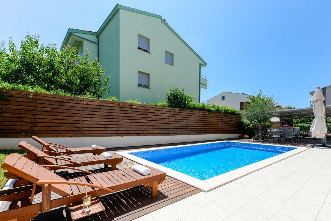 Apartmani Bosa 扎达尔 外观 照片